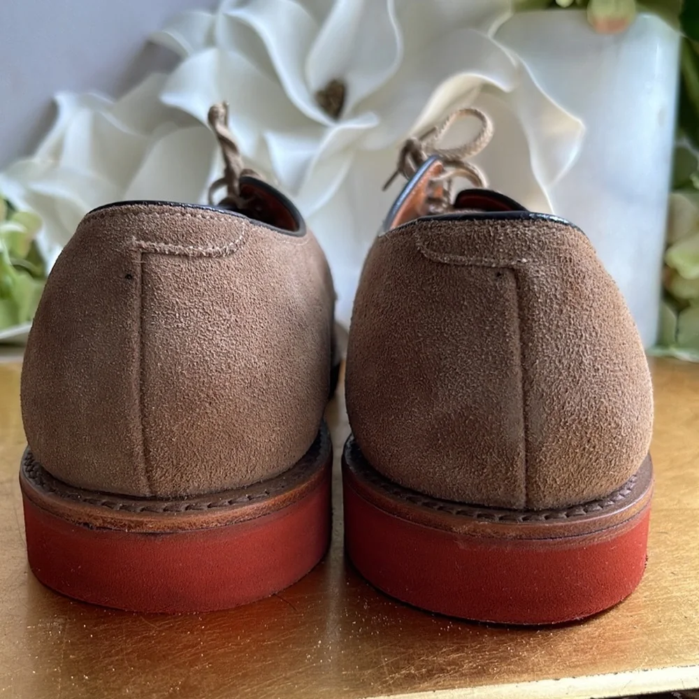 Vintage! Cole Haan Classic Suede Derbys in Medium Tan